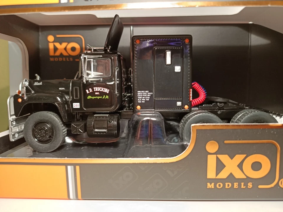 MEGA RARE IXO 1/43 1966 MACK R-SERIES FROM THE MOVIE CONVOY SUPERB DETAIL NLA - Image 1 of 1