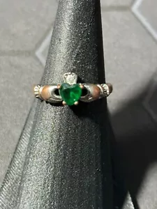 925 vintage sterling silver ring - Celtic, Irish, claddagh, green 9.25- ME649 - Picture 1 of 3