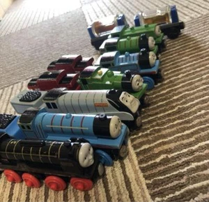 USEDThomas main character set 14 units - Picture 1 of 1