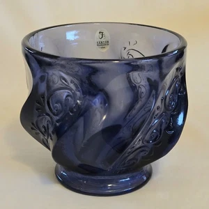 Plato de caramelo Fenton púrpura cachemir remolino retorcido pegatina original y parte inferior marcada - Imagen 1 de 15