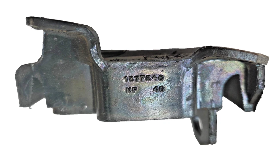 1965 1966 Buick Wildcat Electra:  LH or RH Engine (Motor) Mount molded 1377840 - Image 1 of 3