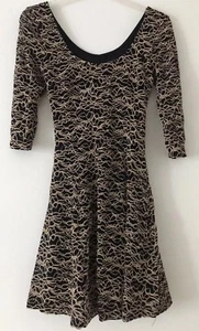 Stone Floral Lace Skater Dress - Size 8 UK - Picture 1 of 5
