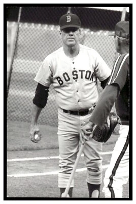Joe Morgan (1986) Boston Red Sox Vintage Baseball Postcard PCBR - Изображение 1 из 2