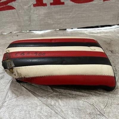 1998-1999 Honda CBR900RR CBR 900 RR assento traseiro de passageiro usado capa acolchoada personalizada - Imagem 1 de 4