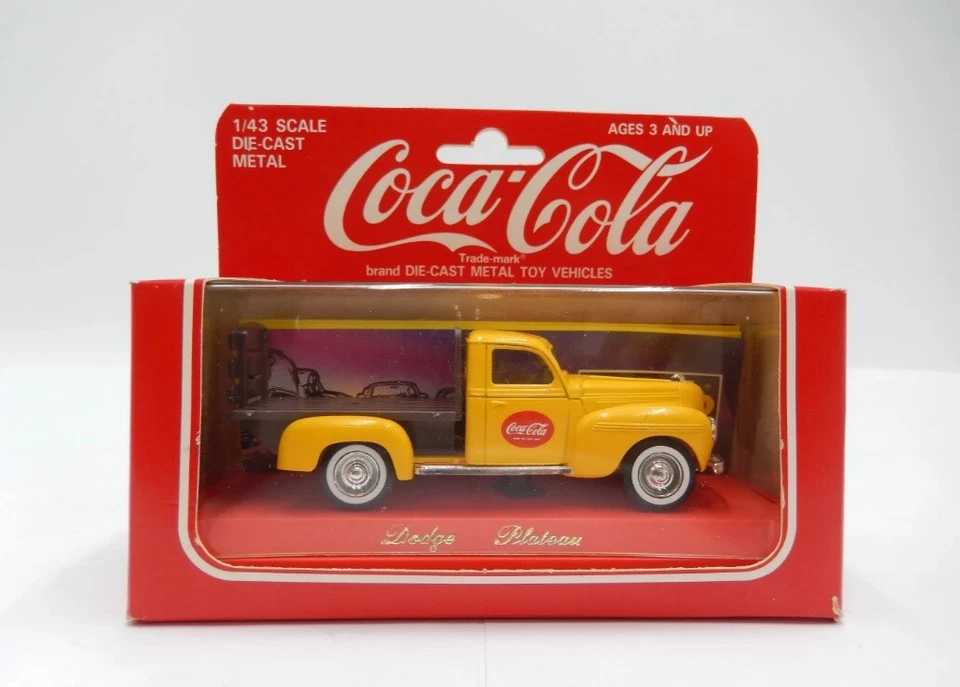 Solido Véhicule 1/43 DODGE PLATEAU Coca-Cola - Photo 1/1