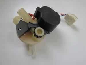 Smeg Dishwasher Spare - Upper Lower Basket Diverter Valve Motor Switch DWF614 - Picture 1 of 7