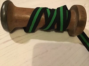 2 Meter schwarz und grün Borte/Einfassung. 1,5 cm breit. - Bild 1 von 3