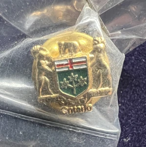 SMALL ONTARIO CANADA COAT OF ARMS ENAMEL/GOLD TONE TIE PIN BADGE NEW IN PACKET - Picture 1 of 3