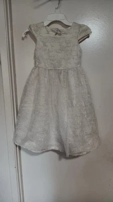 VESTIDO KENSIE NIÑA BLANCO FLORAL MANGA CORTA CREMALLERA TALLA 6 Foto 1 de 4