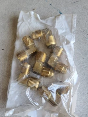 Qty 6**  90273 Male 45° Flare to Male NPTF Pipe 90° Brass Elbow 1/2"  x 1/2" - Image 1 of 4