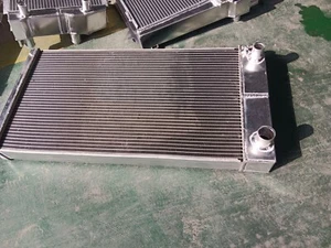 Customize ALUMINUM RADIATOR For BMW e39 W/ V8 LS SWAP - Picture 1 of 6