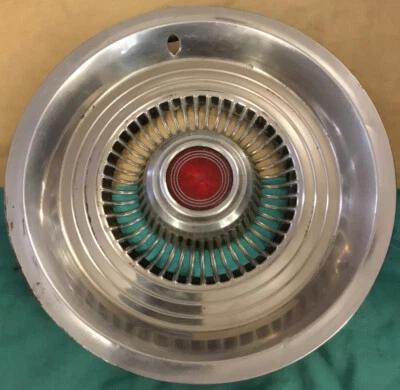 Ford Granada Maverick Zephyr Monarch 1975 1976 1977 tapacubos tapacubos 14" Foto 1 de 4