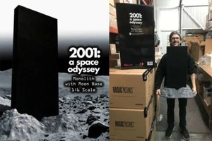 2001: A Space Odyssey 1/6 Scale Monolith and Moon Base Diorama  DRP-031ER08 - Picture 1 of 2