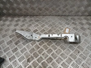 Renault Trafic MK2 Vivaro 2006-14 Slam Panel Bracket Right O/S Silver 7782004557 - Picture 1 of 8