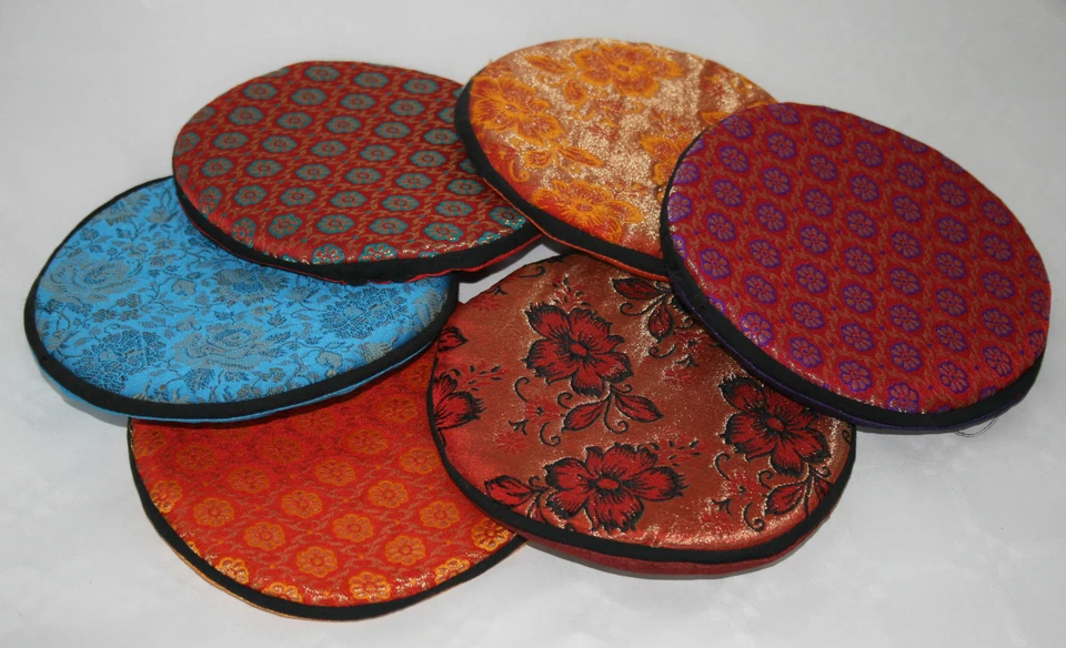 KLANGSCHALEN KISSEN 16 cm TIBET NEPAL BUDDHA   Farbwahl  MC24 - Bild 1 von 1