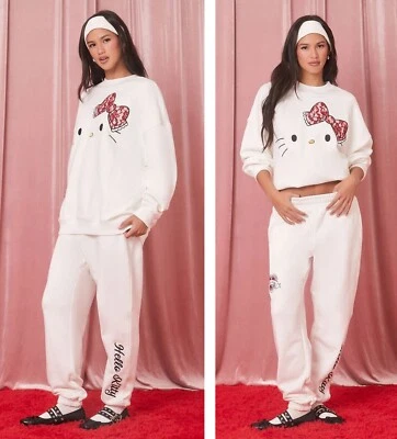 NUEVO CON ETIQUETAS Forever 21 X Hello Kitty Sudadera Pantalones Conjunto Traje de Pista Conjunto Mujer Pequeño Foto 1 de 4