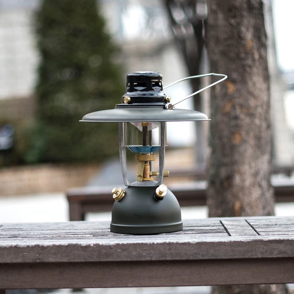 Vapalux M320 Army Green Lantern | Made in Korea | w/ Light Shade & Spare Mantle - Image 1 of 4