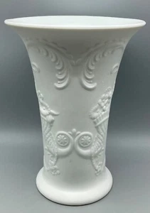 AK KAISER Porzellan Vase Reliefvase Bisquitporzellan Blumenvase weiß Vintage 2 - Bild 1 von 7