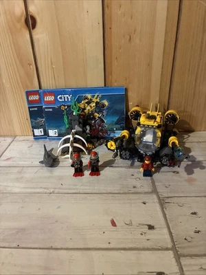 LEGO 60092 CITY: Submarino de aguas profundas falta una pieza y dos pegatinas usadas Foto 1 de 4