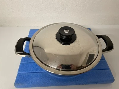 AMC Topf Pfanne 2,6 L mit AMC Deckel - 24cm Boden - Original AMC - neuer D-Knopf - Bild 1 von 4