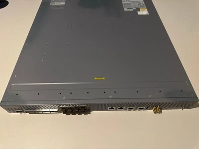 Juniper MX204 - Bild 1 von 4
