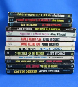 Konvolut 13 alte Alfred Hitchcock präsentiert Dell Taschenbücher 70er 60er Jahre - Bild 1 von 4