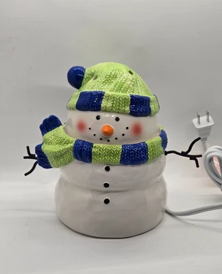 Calentador de cera muñeco de nieve Scentsy retirado invierno Navidad temporada tamaño completo vacaciones Foto 1 de 4
