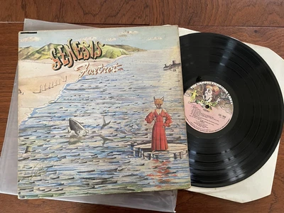 LP Genesis Foxtrot, Large Mad Hatter label, UK original textured sleeve CAS 1058 - Photo 1/4