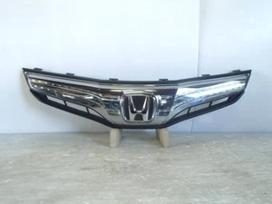 Honda FIT HV Hybrid GP1 GP4 Front Grill Radiator Inner Plating Genuine - Picture 1 of 4