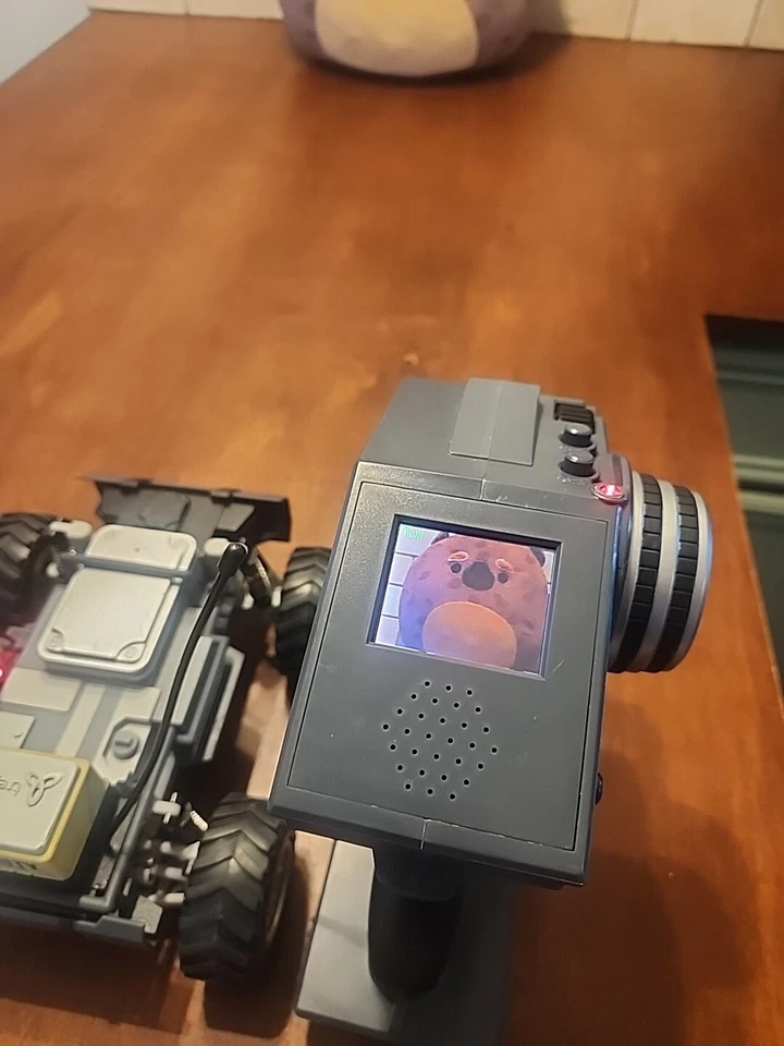 CALL OF DYTY BLACK OPS RC-XD RC SURVEILANCE CAR & CONTROLLER TESTED. - Image 1 of 4