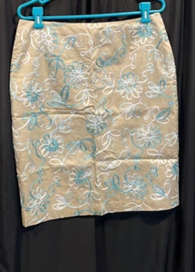 Harold’s Pencil Skirt! (10) - Picture 1 of 5