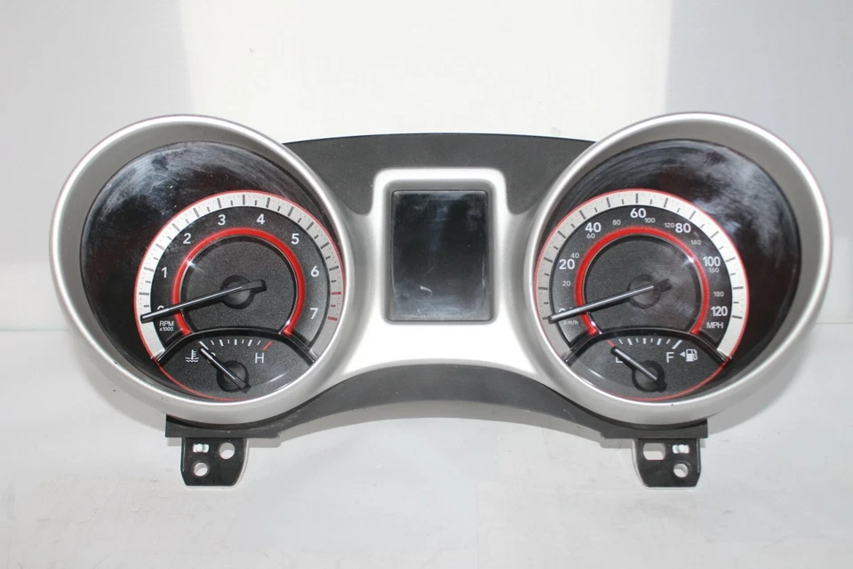Cuadro de instrumentos velocímetro indicadores de panel Dodge Journey 2011 2012 4.339 millas Foto 1 de 4