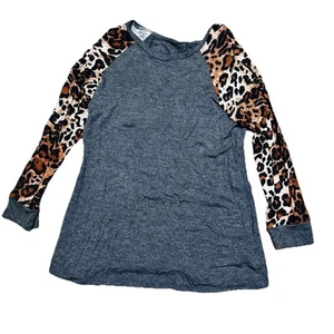 Leopard Long Sleeve Gray Blouse Size Large - Picture 1 of 4