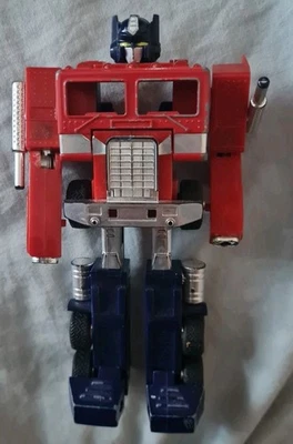 VTG Hasbro Optimus Prime 1984 G1 Transformers USED Autobot Optimus Prime - Immagine 1 di 4