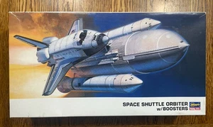 Space Shuttle Oribiter w/ Booster - Hasegawa Unassembled 1/200 Scale Kit#10729 - Picture 1 of 9