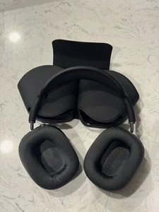AirPods Max Space Gray w/ Smart Case & Charger - Very Good Condition - Photo 1 sur 4