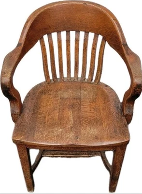 Spitzer Illinois Chair Vintage Solid Wood Banker Lawyer Chicago Office Library - Image 1 of 4