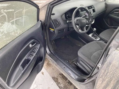 Used Rear Right Door Glass Rear fits: 2012 Kia Rio Sdn w/o solar Rear Right Grad Foto 1 de 4