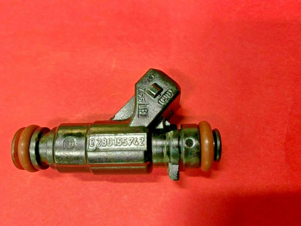 Inyector de combustible Bosch 0280155742 apto 01-05 Porsche 911 155-0545 Foto 1 de 3