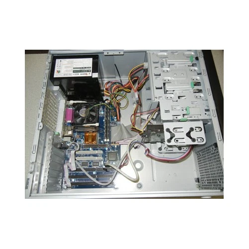 Computadora Interloper Pentium 4 ISA con 3 ranuras ISA P4 2,8 GHz 1 GB RAM 80 GB HD A/V Foto 1 de 4