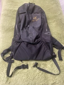 Arcteryx Arro 16 Backpack Hiking Outdoor Camping Older Model Great Condition - Picture 1 of 17