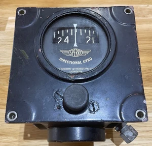 VINTAGE AIRCRAFT SPERRY DIRECTION GYRO INDICATOR - 19532-0 - Picture 1 of 6
