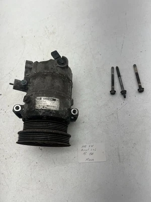 Volkswagen Passat 2012 compresor de aire acondicionado de 2,5 L OEM. Foto 1 de 4