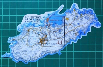 Alderney 2017  1st Edition - Alderney & Burhou Map Miniature Sheet um - Image 1 of 2
