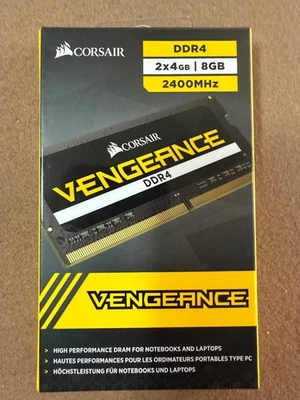 Kit de memoria CL16 Corsair 8 GB CMSX8GX4M2A2400C16 2x4 GB DDR4 SODIMM 2400 MHz Foto 1 de 2