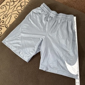 Nike HBR 9" Basketball Shorts Men's Medium Gray Dri-fit 910704-065 NWT - Picture 1 of 11