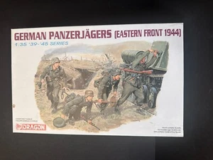 1/35 Dragon German Panzerjagers Eastern Front 1944 #6058 New Sealed Kit - Picture 1 of 2