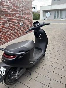 Segway E110SE E-Roller - Bild 1 von 2