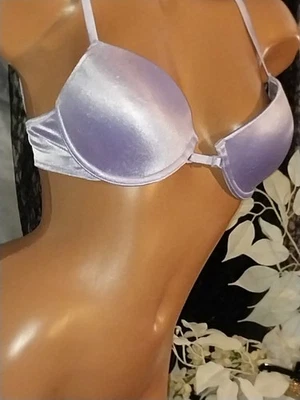 DE COLECCIÓN SUJETADOR SATINADO SEGUNDAS PIELES MARAVILLA PÚRPURA AJUSTADO. CLEAVAGE UW LIFT BOOST ACOLCHADO Foto 1 de 4