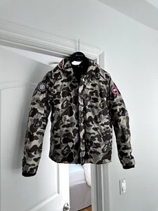 Bape | Canada Goose | Concepts Reversible Crofton Puffer Hoodie - Picture 1 of 12
